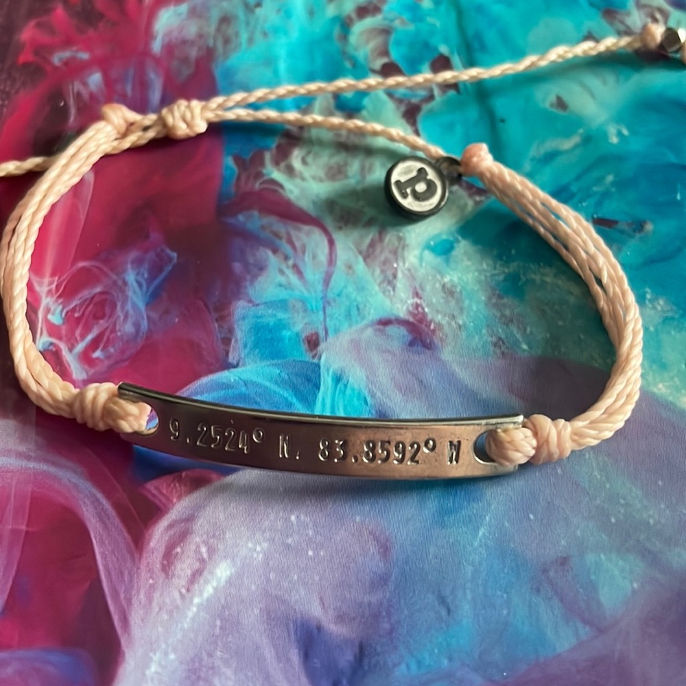 Pura vida coordinates charm